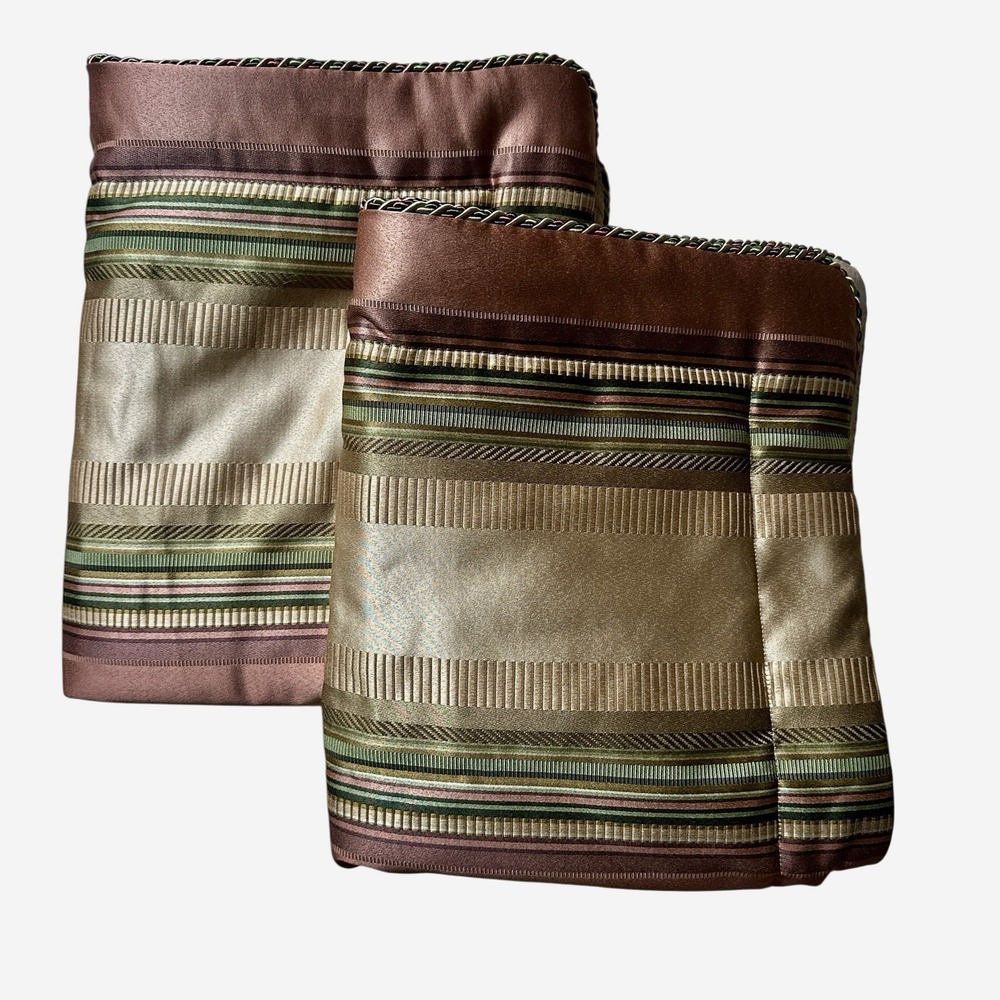 Croscill Standard 2 Pillow Shams 27x21 Inch Carrington Stripes Elegant Damask‎